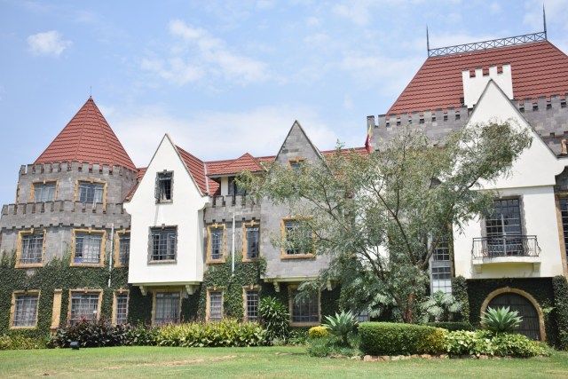 High court declines to order a reduction in Brookhouse school fees