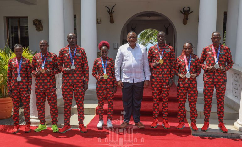 Uhuru announces cash reward for Olympic medalists