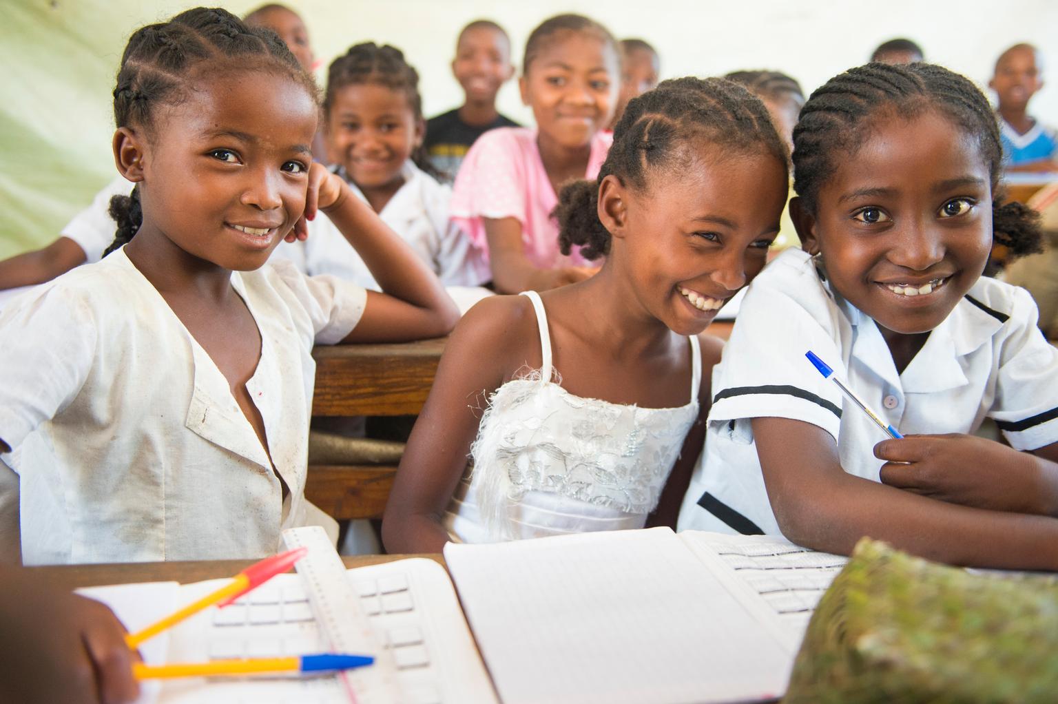 7 social skills you must teach your child