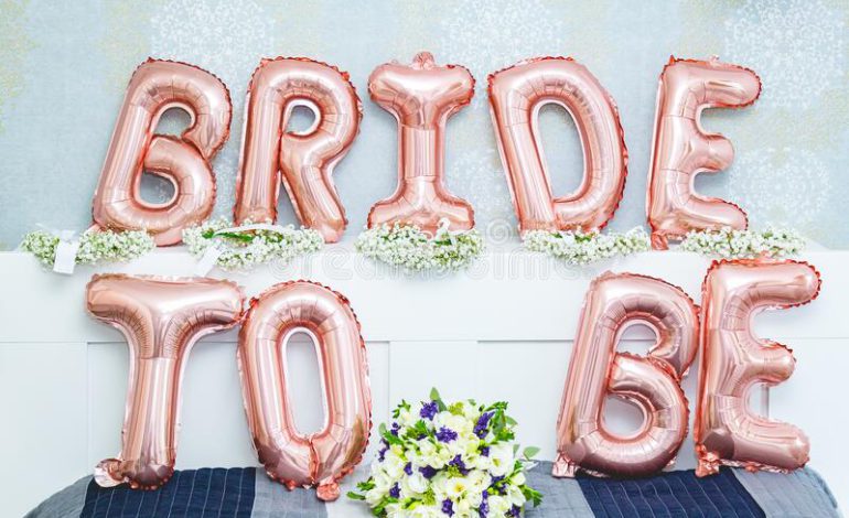 6 gifts that are perfect for a bridal shower