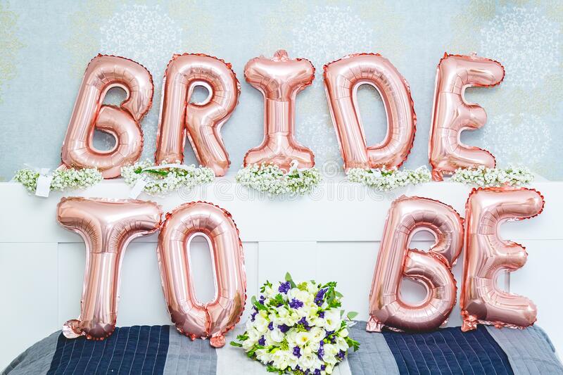 6 gifts that are perfect for a bridal shower