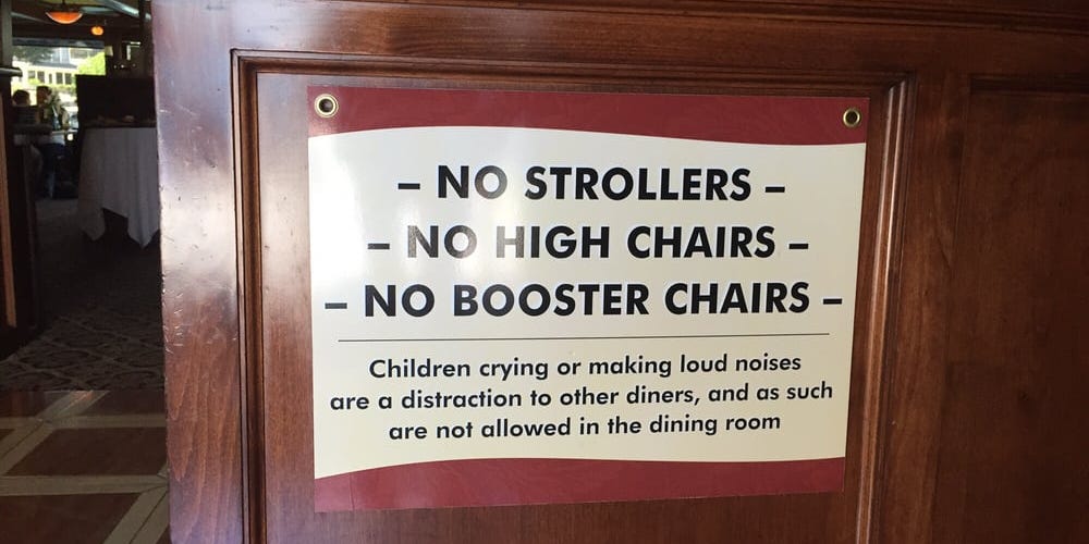 6 hacks to make dining out with kids enjoyable