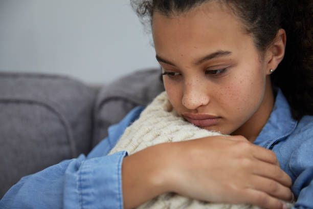 5 subtle signs that your teenager might be depressed