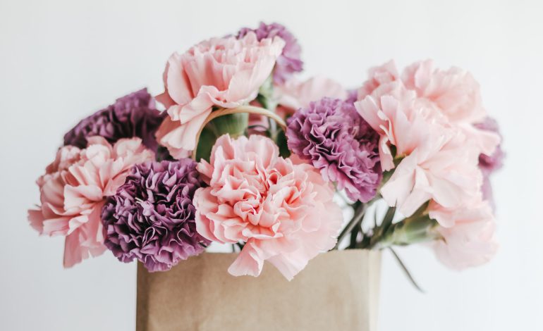 Buying flowers for women; a crash course