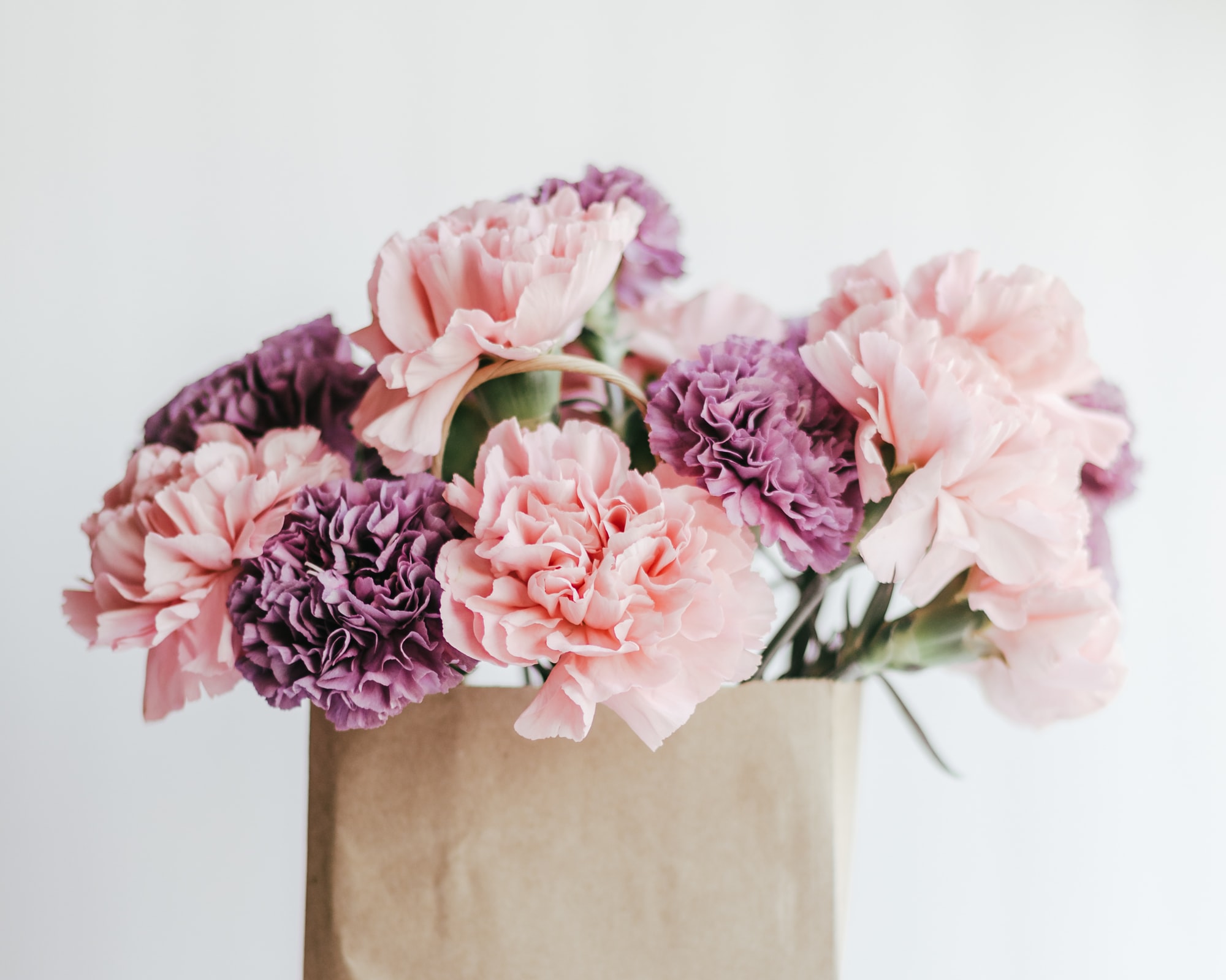 Buying flowers for women; a crash course