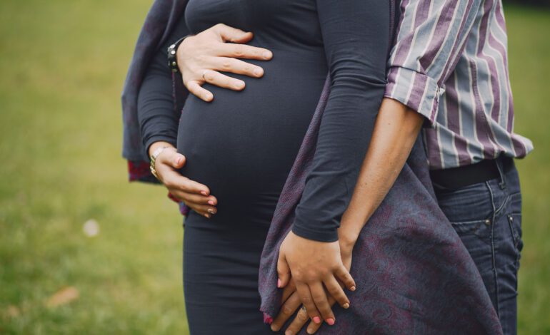 Navigating pregnancy in the digital age