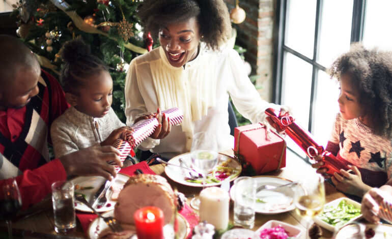 7 Christmas Traditions You Should Start This Year