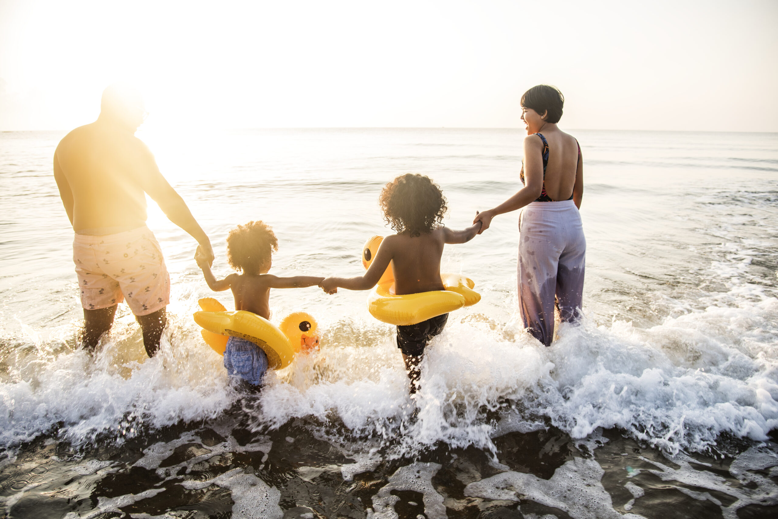 A Parent’s Guide to Choosing Your Ideal December Getaway