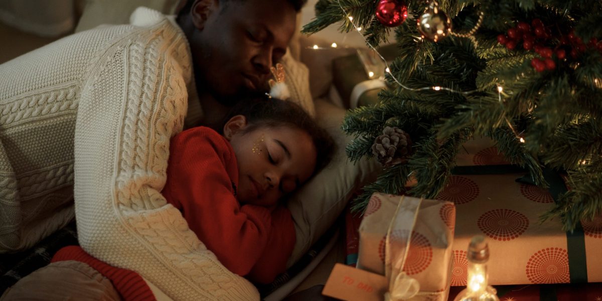 Tips to Get a Healthy Night’s Sleep Before the Christmas Morning Rush